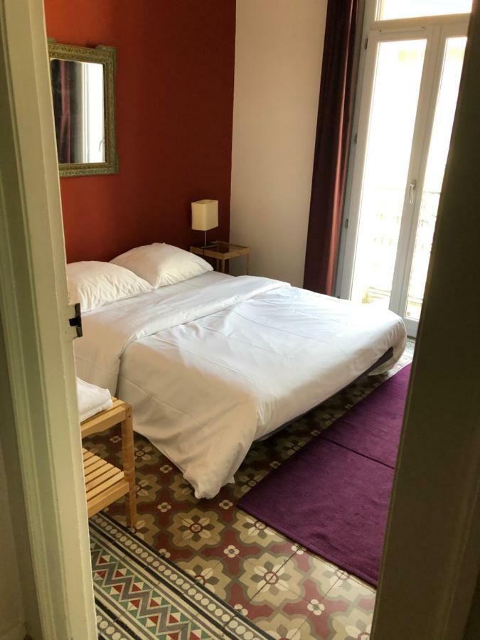 Appartement Hippolyte มงต์เปอลิเยร์ ภายนอก รูปภาพ